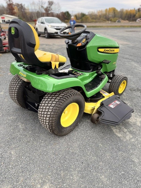 John Deere X320 48"