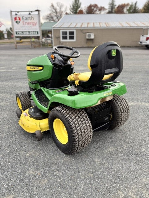 John Deere X320 48"